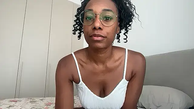 Snapshot of smileybabe chatting on July 2026 07:34:02 AM smileybabe online show from July 2026 07:34:02 AM