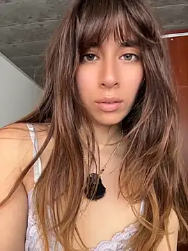 lucy white  online show from May 2026 07:55:02 PM