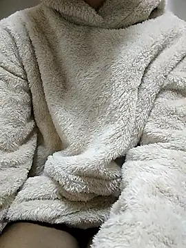 Snapshot of dmmsuzu95 chatting on November 2025 09:52:02 PM dmmsuzu95 online show from November 2025 09:52:02 PM