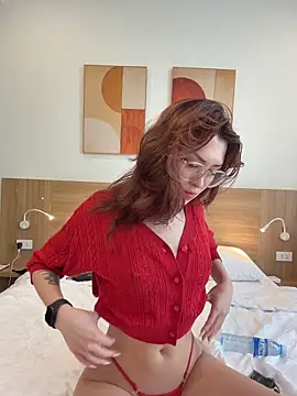 Evangeline Lawrence  online show from April 2026 01:25:01 AM