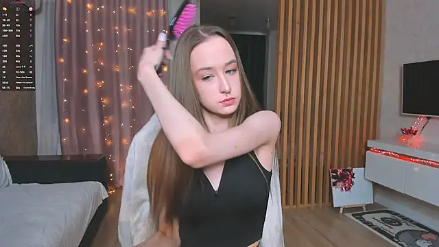 Sweett Monica online show from March 2025 02:08:01 PM