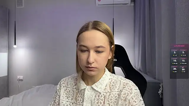Sweett Monica online show from July 2026 12:40:01 AM