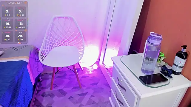 Snapshot of andrea_osorio_ chatting on November 2025 11:42:01 AM andrea osorio online show from November 2025 11:42:01 AM