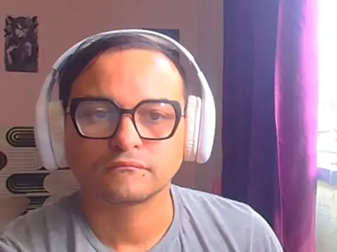 Snapshot of ClarkGiven chatting on June 2026 04:10:01 PM ClarkGiven online show from June 2026 04:10:01 PM