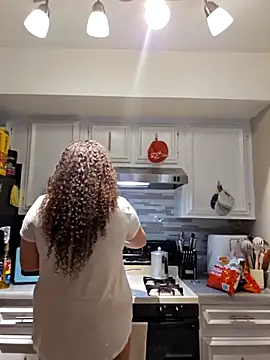 honeeyyy pot online show from February 2026 09:17:01 AM