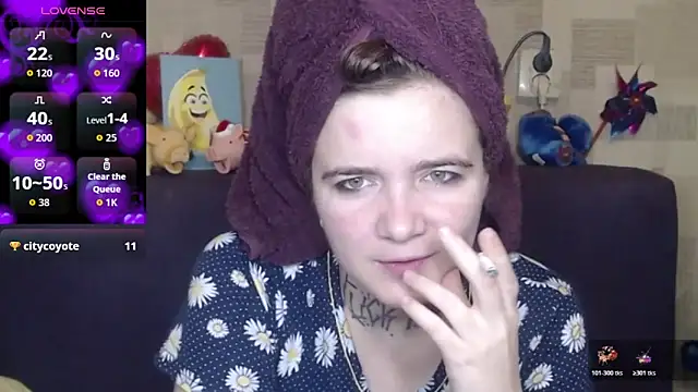 Snapshot of Yours_good_mood chatting on November 2025 02:13:02 AM Yours good mood online show from November 2025 02:13:02 AM