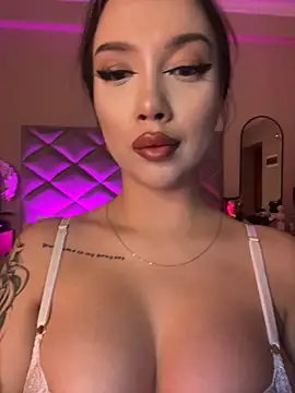 BamBam XO online show from February 2025 05:08:01 AM