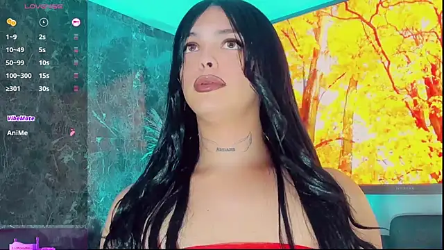 Emmaa Saenz  online show from October 2025 10:21:02 PM