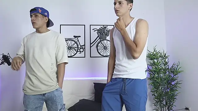 Crazy nigth01 online show from October 2025 01:59:02 AM