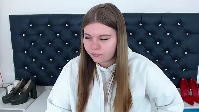 Snapshot of AbbyPleasure chatting on February 2025 12:37:01 PM AbbyPleasure online show from February 2025 12:37:01 PM