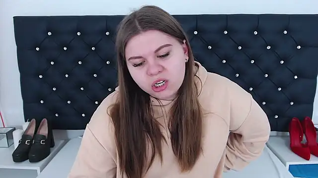 Snapshot of AbbyPleasure chatting on February 2025 09:43:02 AM AbbyPleasure online show from February 2025 09:43:02 AM