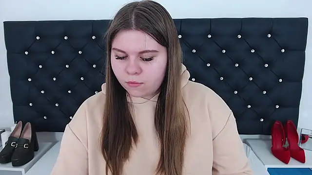 Snapshot of AbbyPleasure chatting on February 2025 03:48:02 PM AbbyPleasure online show from February 2025 03:48:02 PM