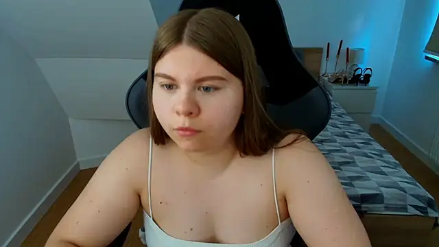 Snapshot of AbbyPleasure chatting on June 2026 01:15:02 PM AbbyPleasure online show from June 2026 01:15:02 PM