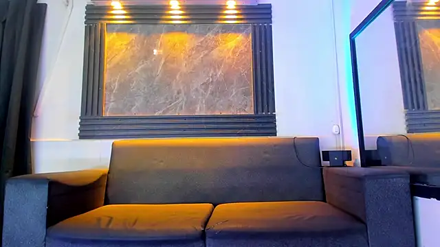 liam genner  online show from October 2025 08:28:02 PM