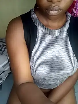 Snapshot of Cute_spicey2 chatting on February 2025 03:19:01 AM Cute spicey2 online show from February 2025 03:19:01 AM