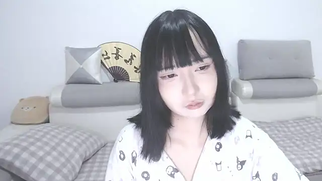 Snapshot of your_angela chatting on September 2025 11:10:01 AM your angela online show from September 2025 11:10:01 AM