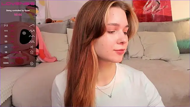 Frau Lina online show from October 2025 02:23:02 PM