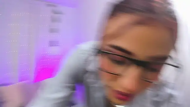 veronicaxx69 online show from February 2025 05:55:01 AM