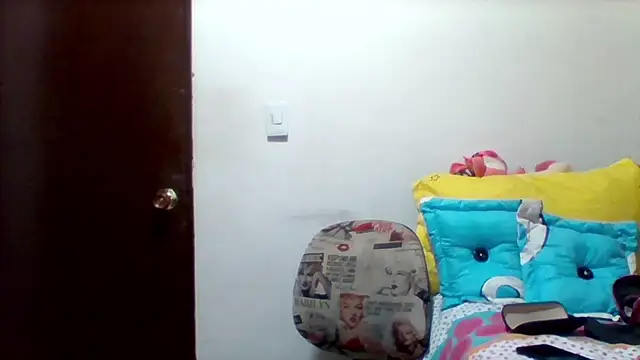 Snapshot of Alisson_brand chatting on January 2025 12:52:01 PM Alisson brand online show from January 2025 12:52:01 PM