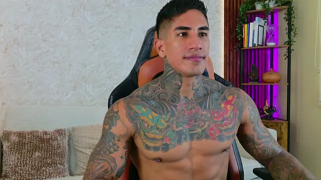 Snapshot of AdanReilly chatting on November 2025 12:16:02 PM AdanReilly online show from November 2025 12:16:02 PM