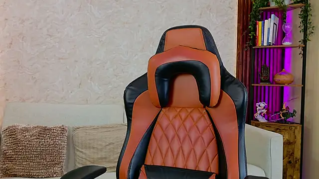 Snapshot of AdanReilly chatting on December 2025 08:48:01 PM AdanReilly online show from December 2025 08:48:01 PM