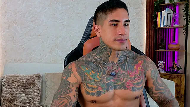 AdanReilly online show from May 2026 04:15:01 PM