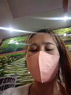 Snapshot of zizi_public chatting on January 2025 01:00:02 AM zizi public online show from January 2025 01:00:02 AM