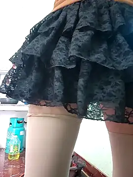 Snapshot of zizi_public chatting on February 2025 04:08:02 AM zizi public online show from February 2025 04:08:02 AM