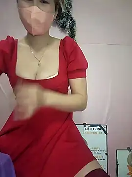 Snapshot of zizi_public chatting on February 2025 03:11:02 AM zizi public online show from February 2025 03:11:02 AM