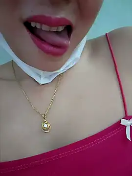 Snapshot of zizi_public chatting on March 2025 01:09:02 PM zizi public online show from March 2025 01:09:02 PM