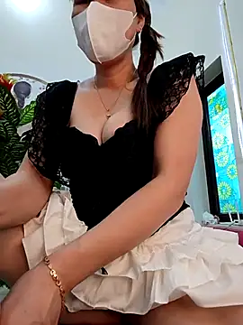 Snapshot of zizi_public chatting on October 2025 02:20:01 AM zizi public online show from October 2025 02:20:01 AM