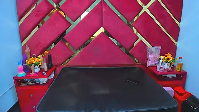 Snapshot of Sweet_Annyy chatting on December 2025 12:25:02 PM Sweet Annyy online show from December 2025 12:25:02 PM