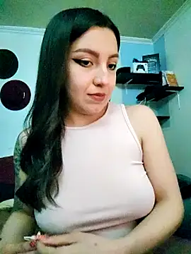 Snapshot of Paudelatorre chatting on March 2025 12:20:02 AM Paudelatorre online show from March 2025 12:20:02 AM