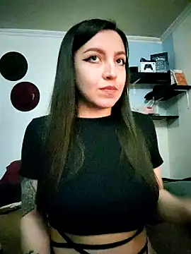 Snapshot of Paudelatorre chatting on March 2025 01:27:02 AM Paudelatorre online show from March 2025 01:27:02 AM