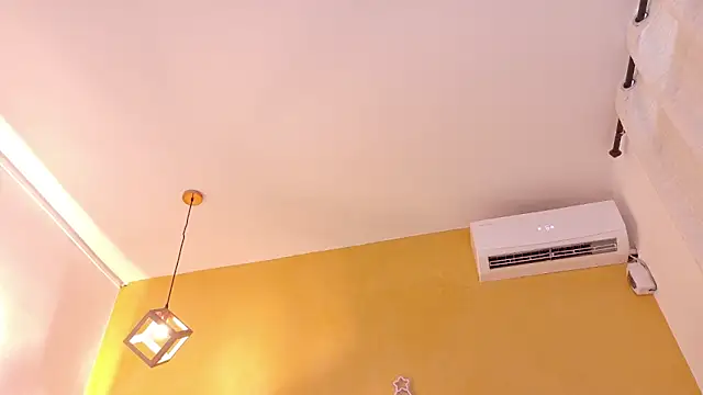 Snapshot of lexyfyre chatting on February 2026 12:32:02 PM lexyfyre online show from February 2026 12:32:02 PM