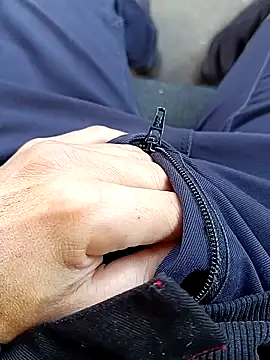 Snapshot of vadszex31 chatting on September 2025 07:24:02 AM vadszex31 online show from September 2025 07:24:02 AM