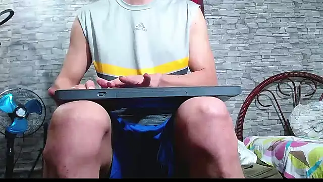 bulguehot online show from September 2025 10:58:02 PM