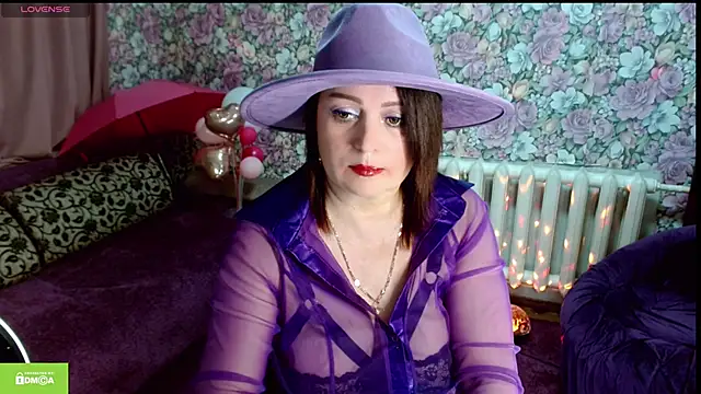 Julia-ru online show from April 2026 06:25:02 PM