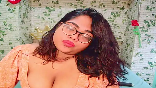 Snapshot of Indian_Lola00 chatting on September 2025 06:30:02 AM Indian Lola00 online show from September 2025 06:30:02 AM