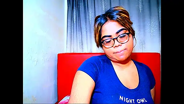 Indian Lola00 online show from April 2026 06:13:02 PM