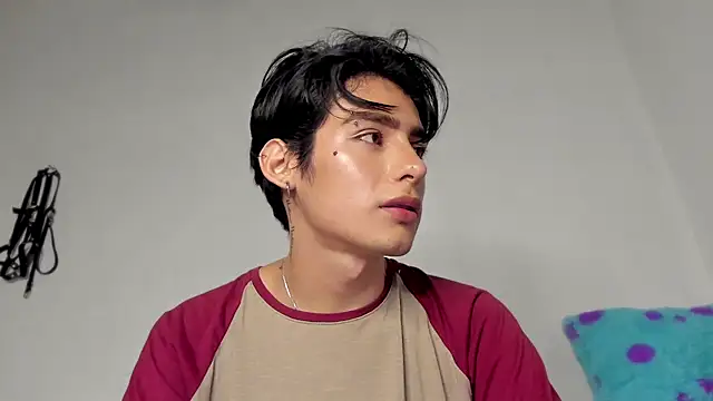 sebas rose online show from December 2024 01:18:01 AM