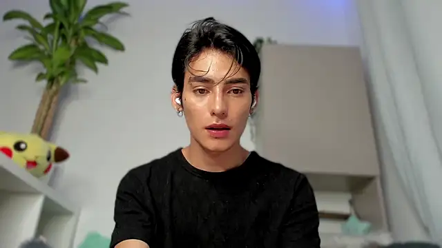 sebas rose online show from January 2025 10:04:02 PM