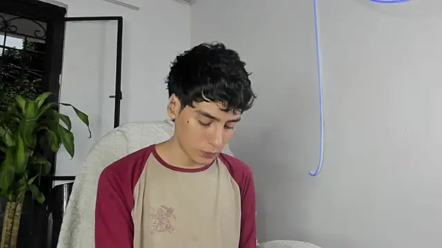 sebas rose online show from September 2025 10:02:01 PM