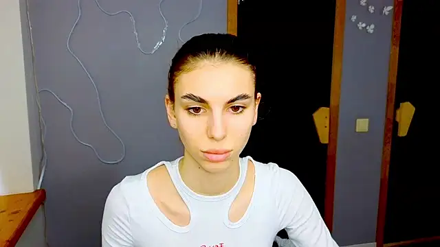 Snapshot of EmmyGreans chatting on February 2025 12:55:01 PM EmmyGreans online show from February 2025 12:55:01 PM