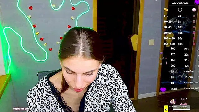 Snapshot of EmmyGreans chatting on February 2025 03:41:02 PM EmmyGreans online show from February 2025 03:41:02 PM