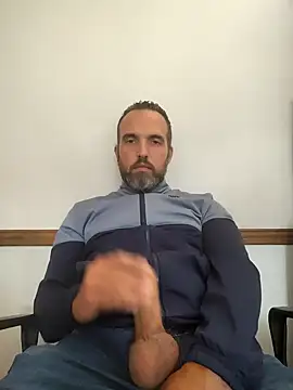 leon3875 online show from February 2026 03:40:02 PM