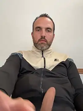 leon3875 online show from February 2026 03:23:01 PM