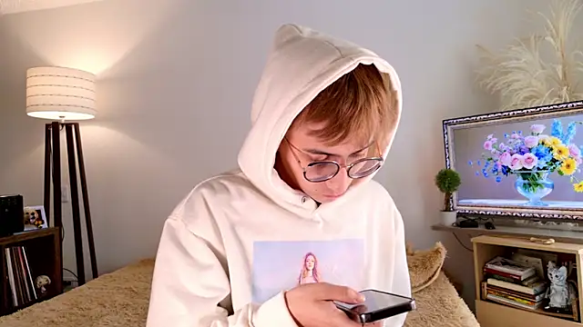 Snapshot of Mr_evan1 chatting on November 2025 05:00:01 PM Mr evan1 online show from November 2025 05:00:01 PM