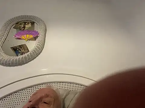 Bossinmidd12 online show from February 2025 10:51:02 PM