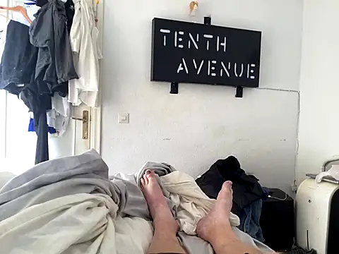 Bossinmidd12 online show from November 2025 10:36:02 AM